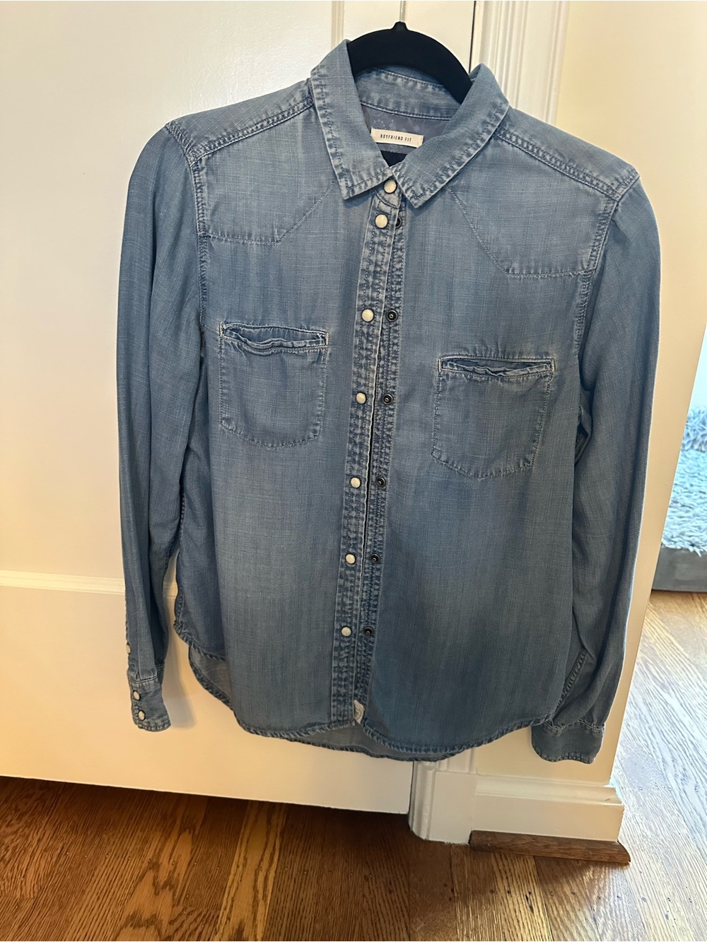 American Eagle Outfitters Light Blue Denim Snap up blouse